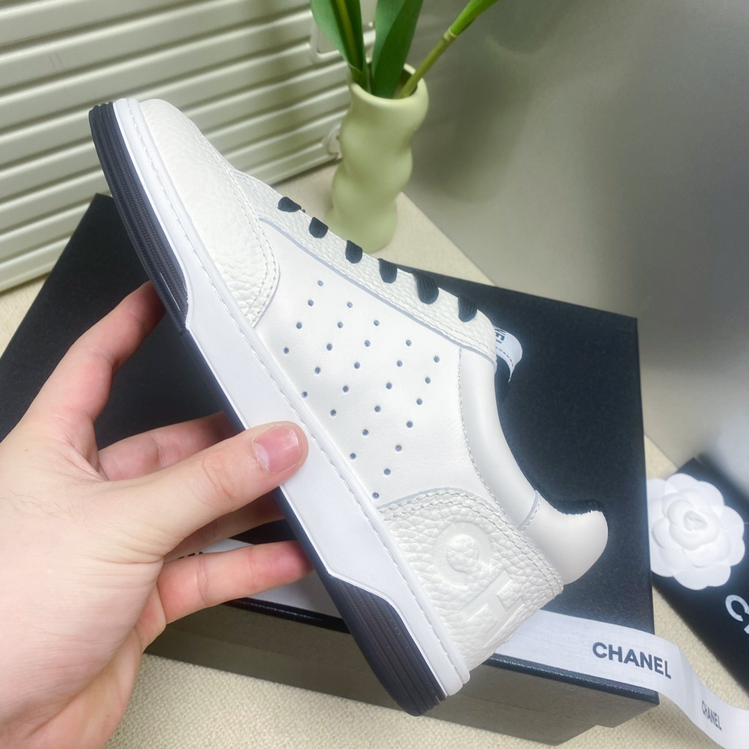 Women's high heels